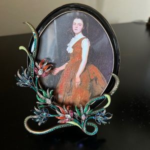 Jay Strongwater Enameled and Bejeweled Oval Picture Frame. NWT